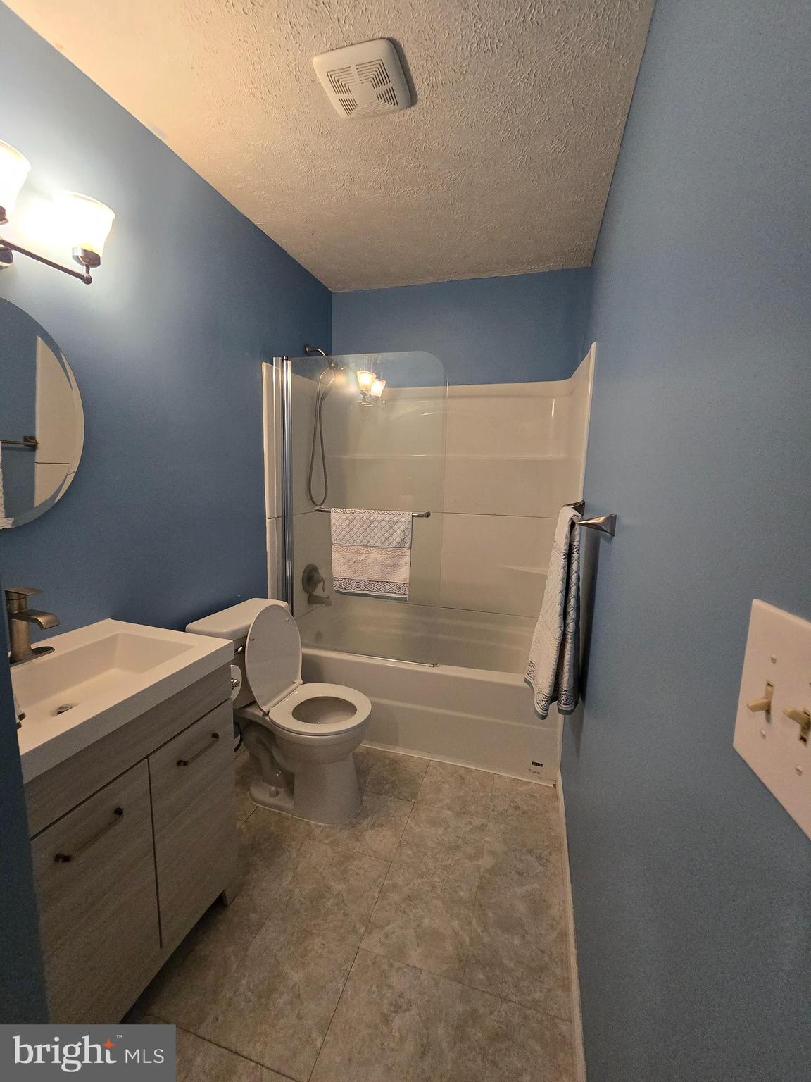 WOODBROOK - Residential