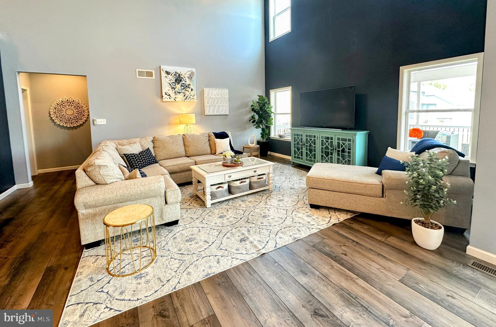 413 TYRELL COURT