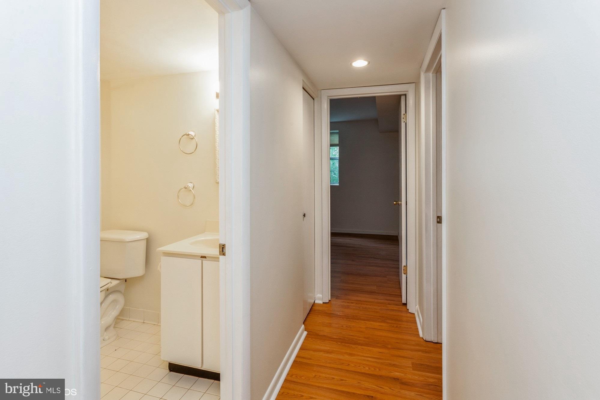 STAPLETON COURT GARDEN - Residential