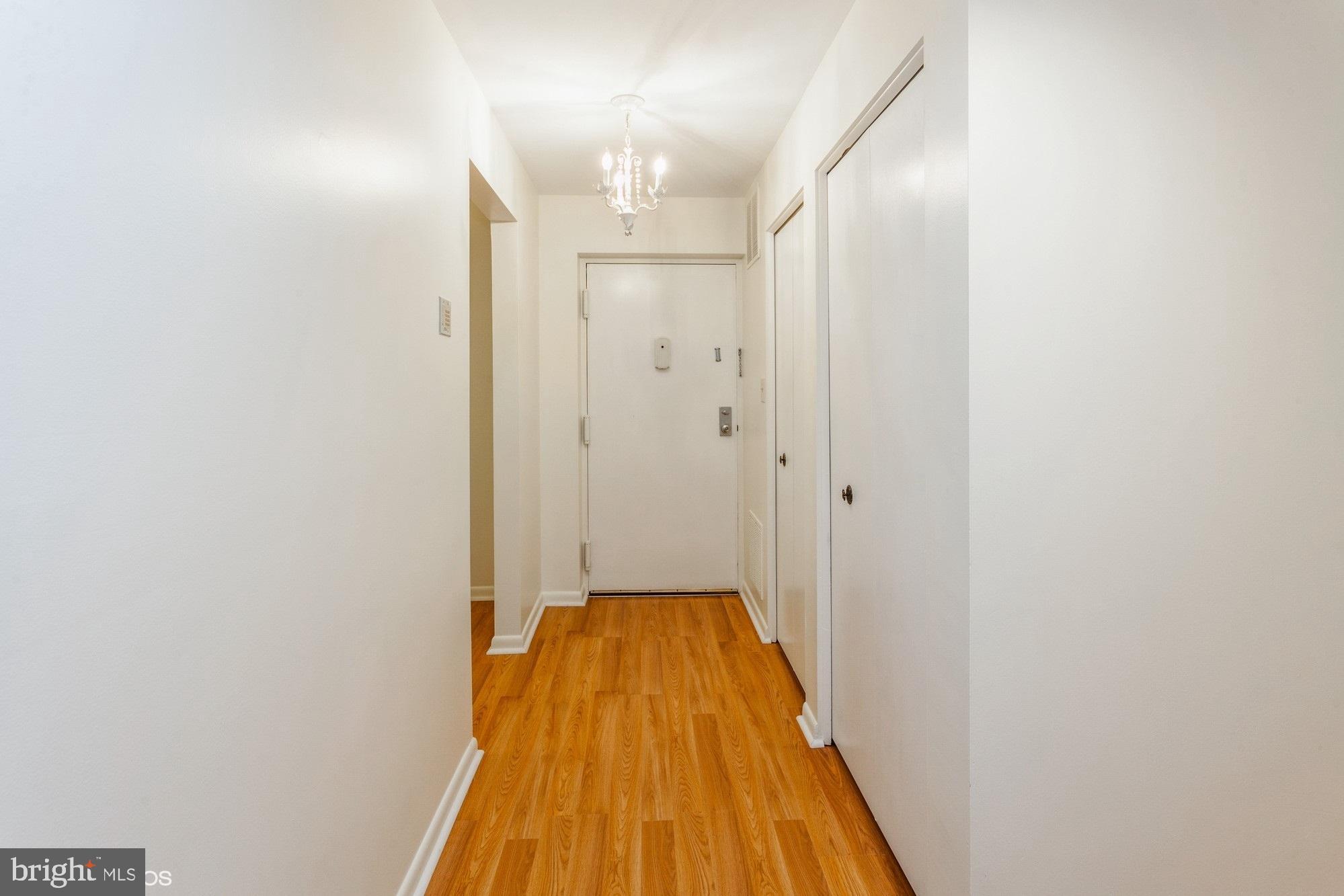 STAPLETON COURT GARDEN - Residential