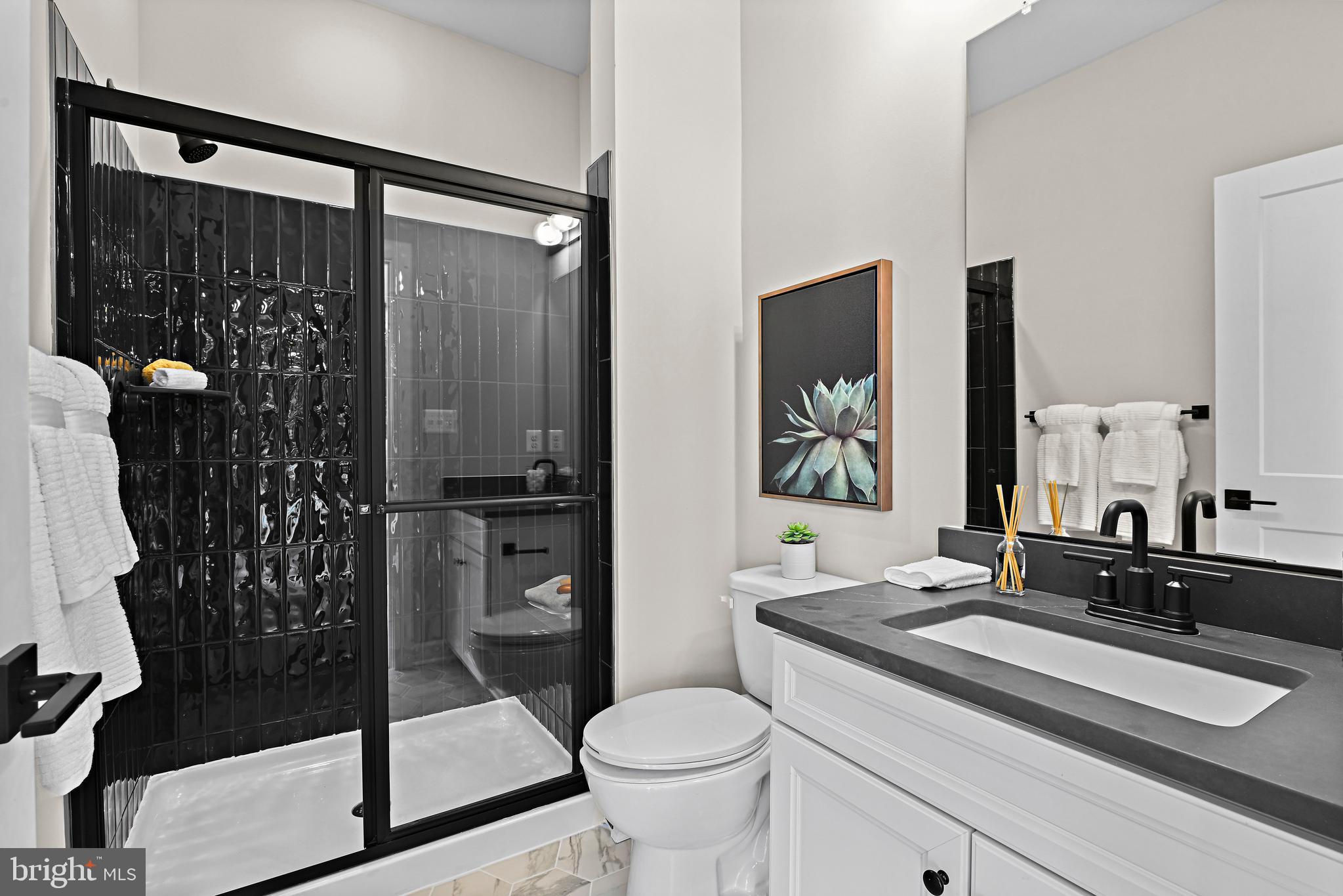 TANAGER - Residential