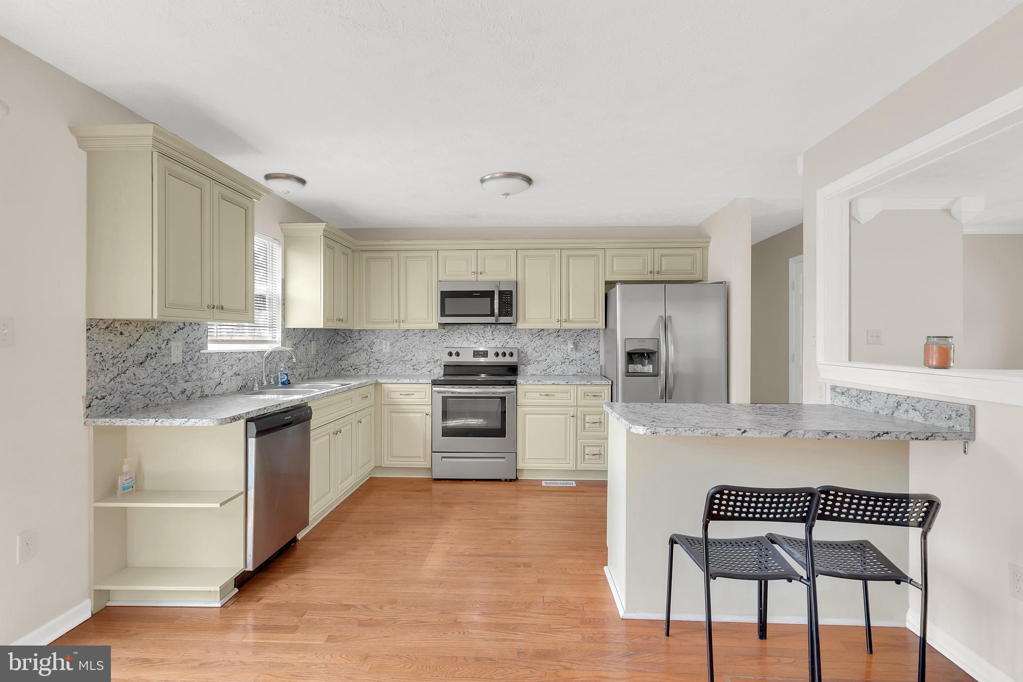 ST CHARLES DORCHESTER - Residential