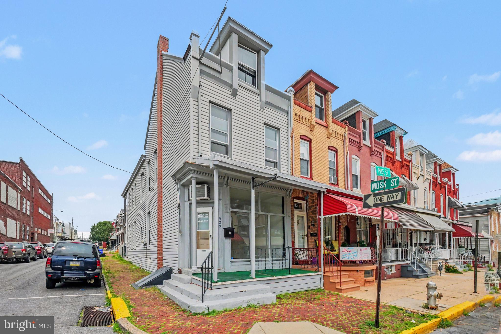 929 PIKE STREET