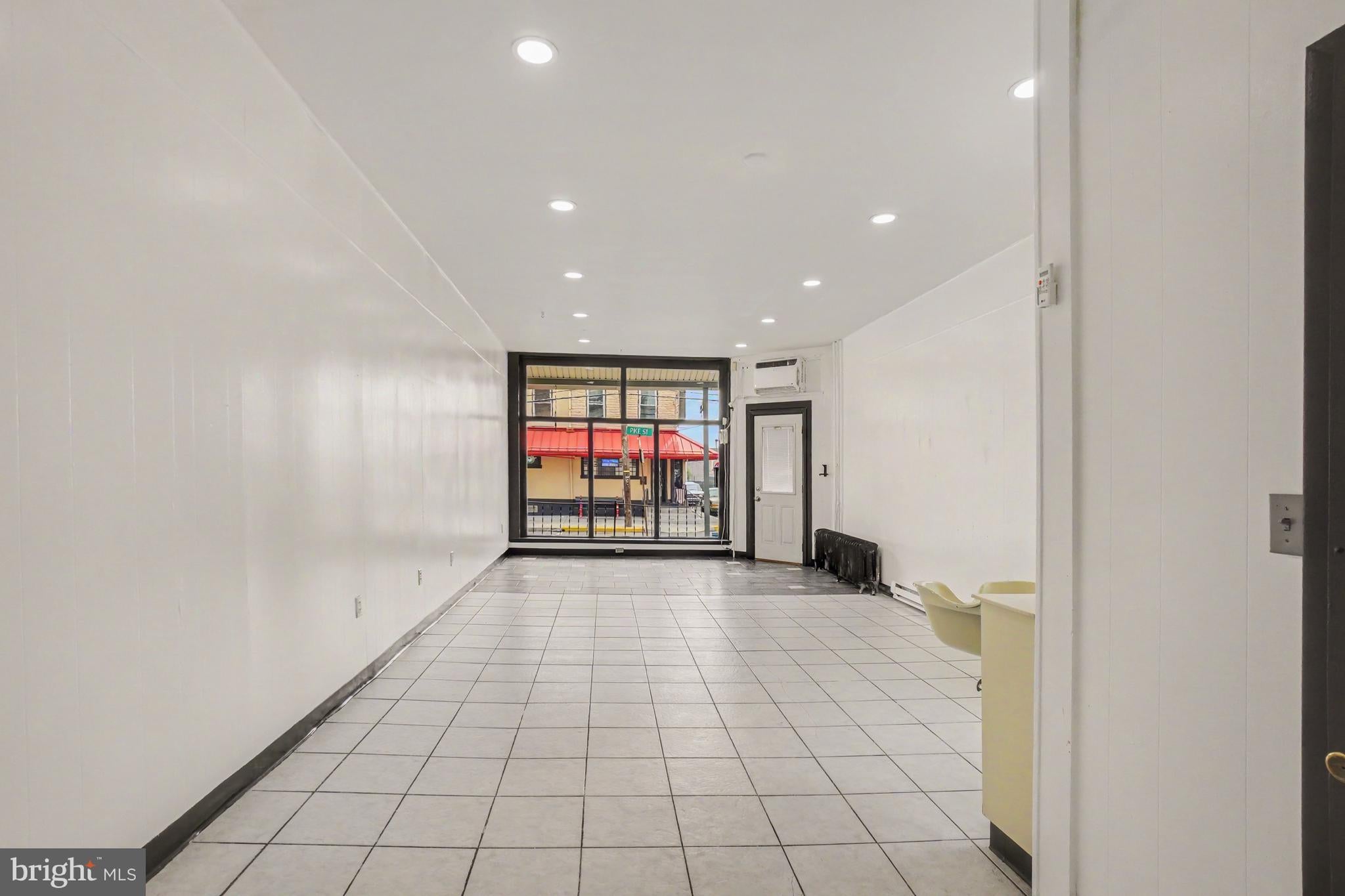 929 PIKE STREET