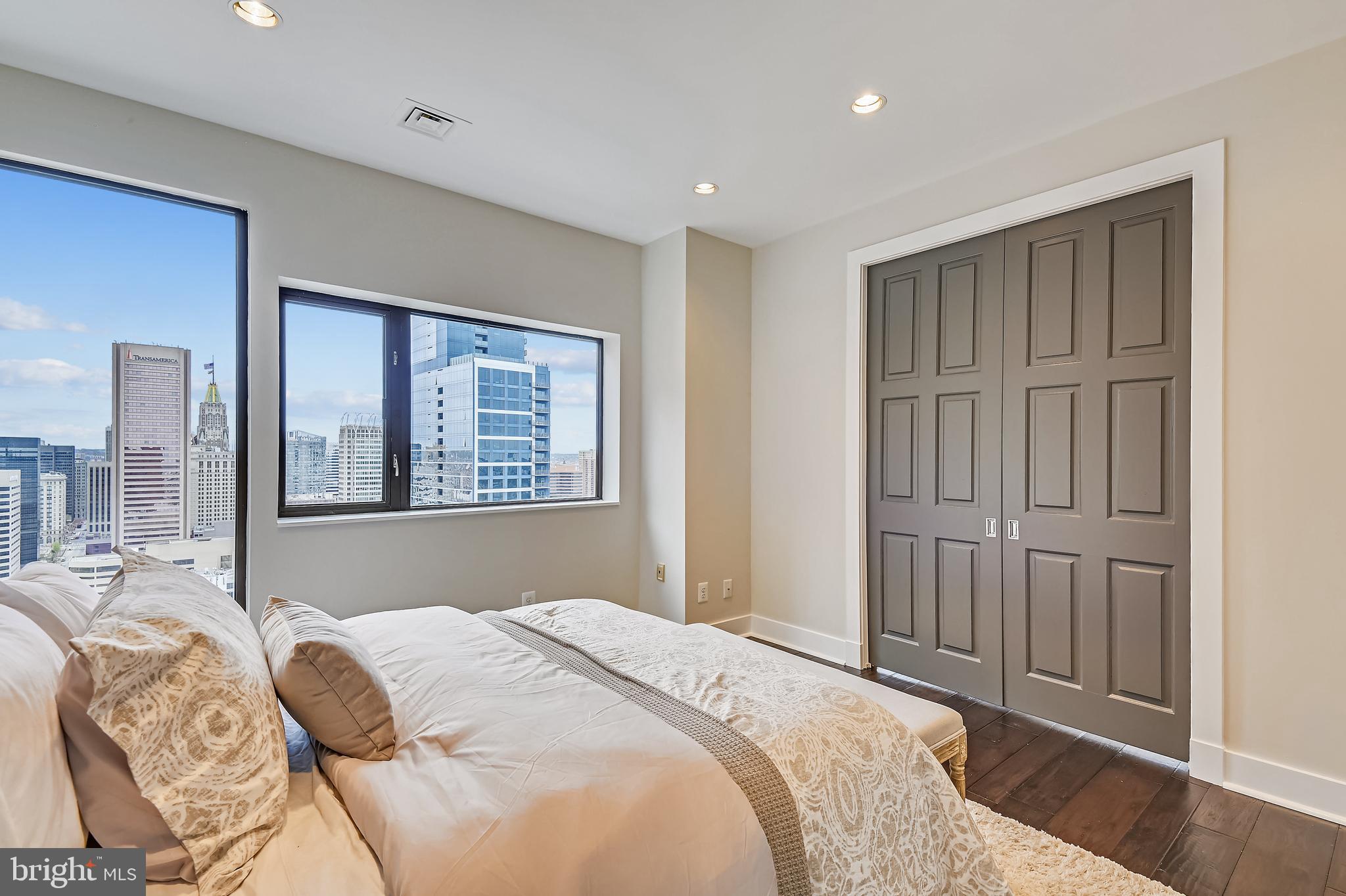 INNER HARBOR - Residential