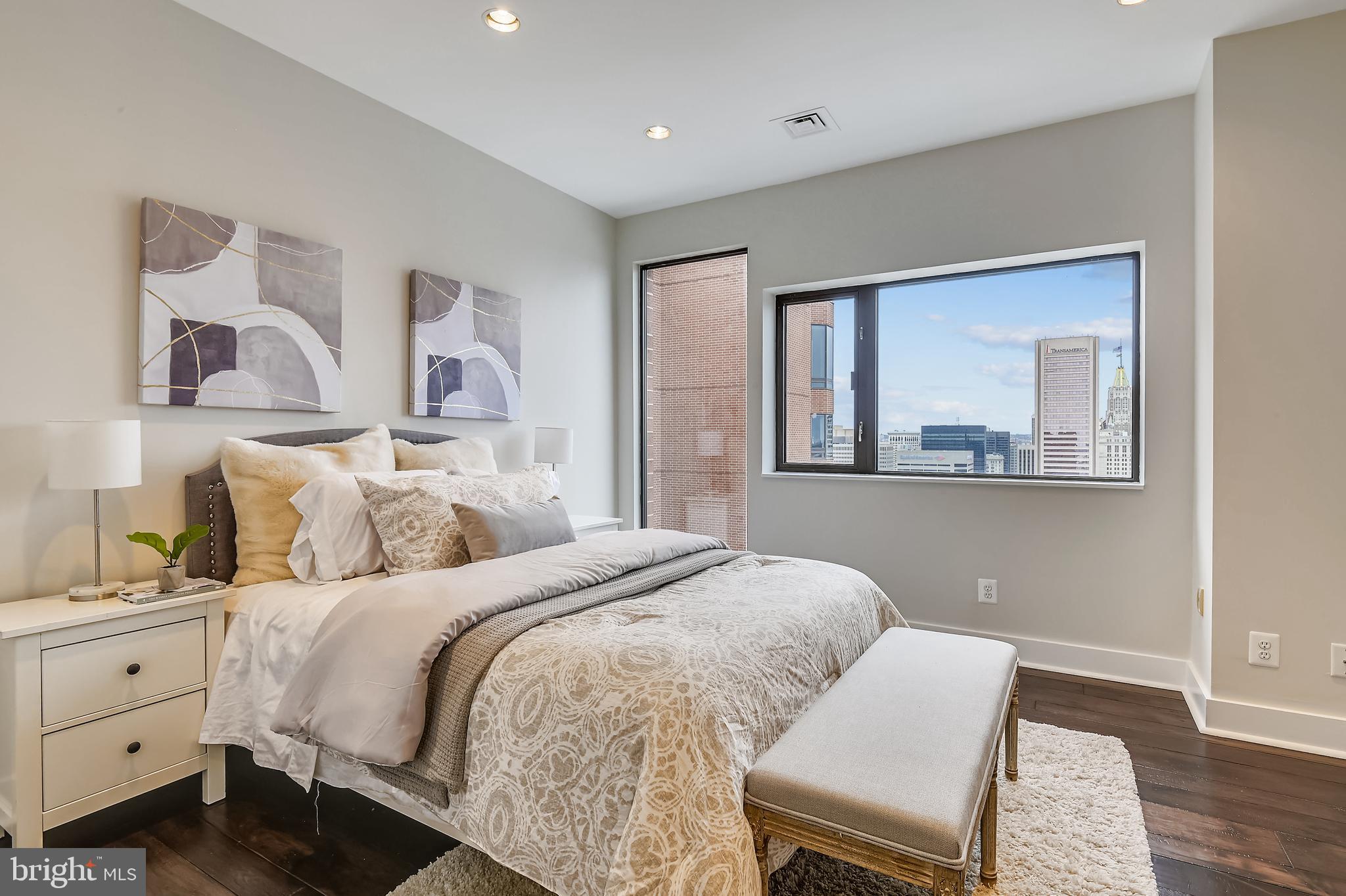 INNER HARBOR - Residential