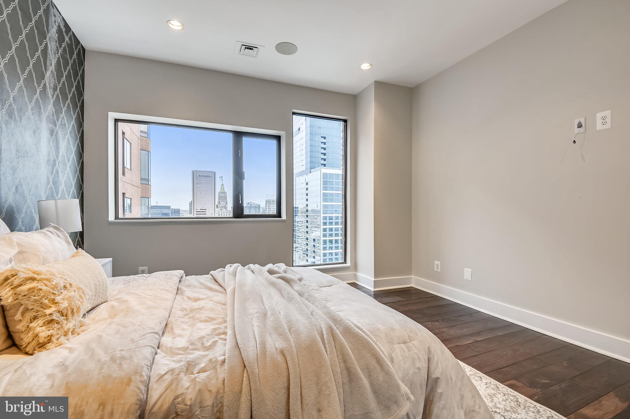 INNER HARBOR - Residential