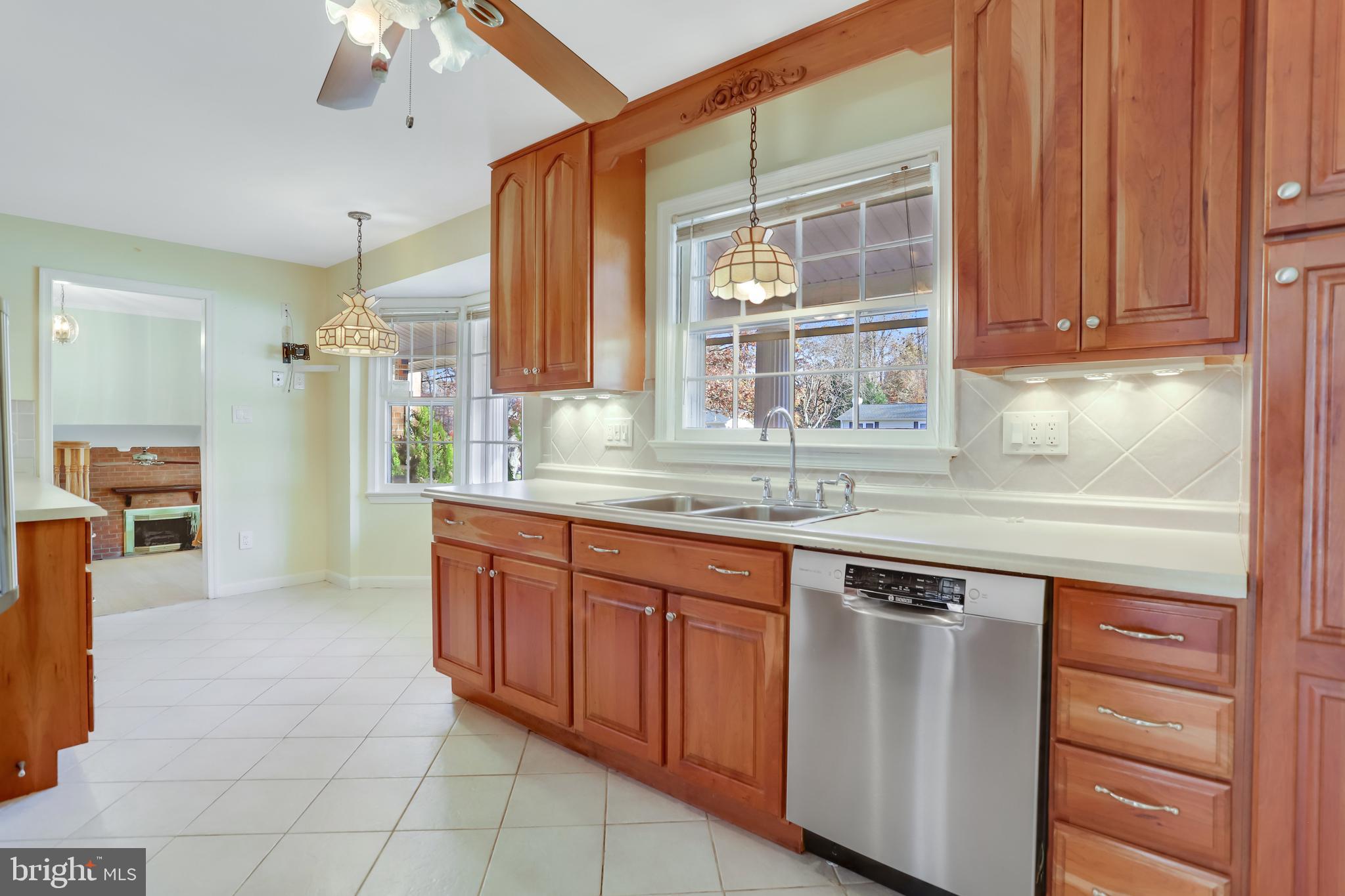 ORANGE HUNT ESTATES - Residential