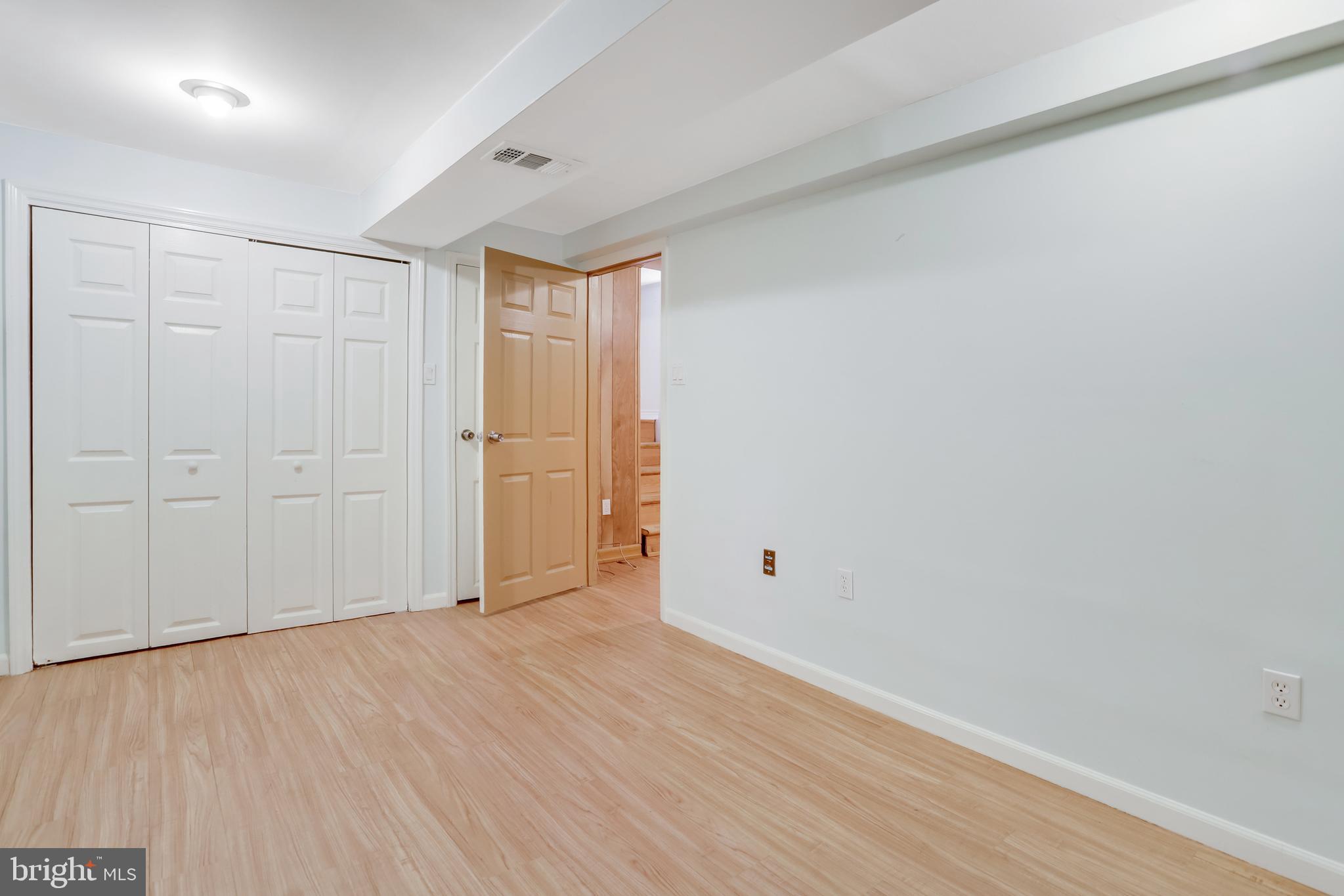 ORANGE HUNT ESTATES - Residential