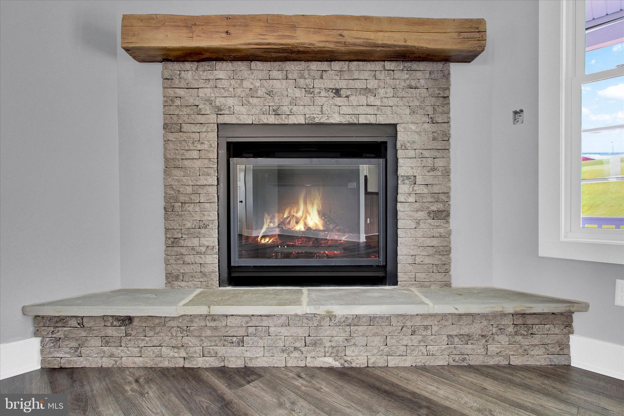 GLENVILLE - Residential