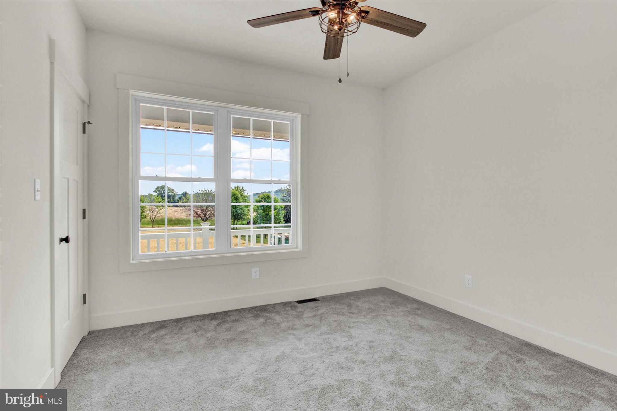 GLENVILLE - Residential