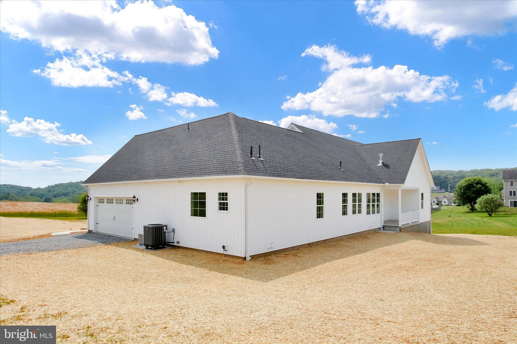 GLENVILLE - Residential