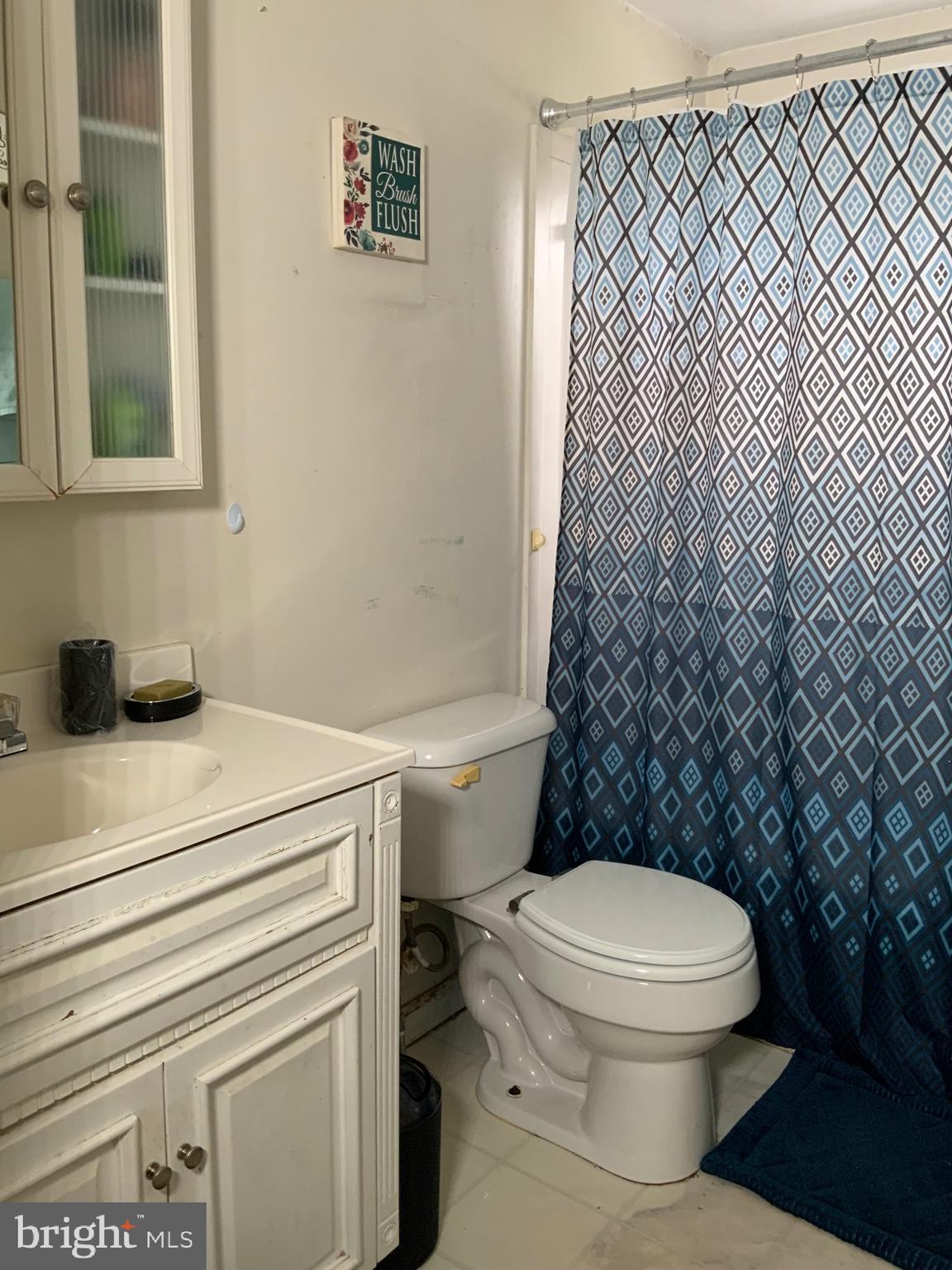 8TH WARD - Residential