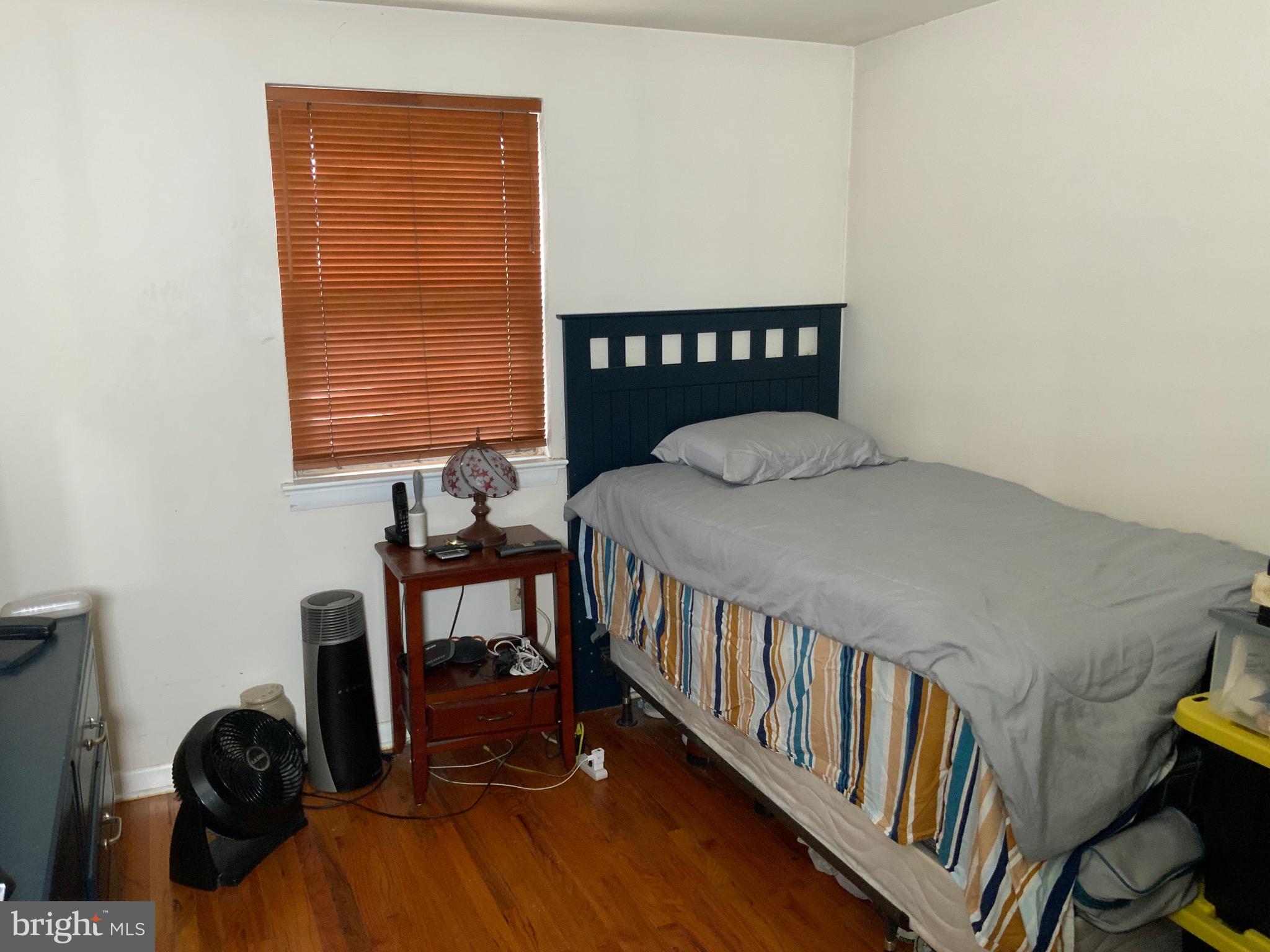 8TH WARD - Residential