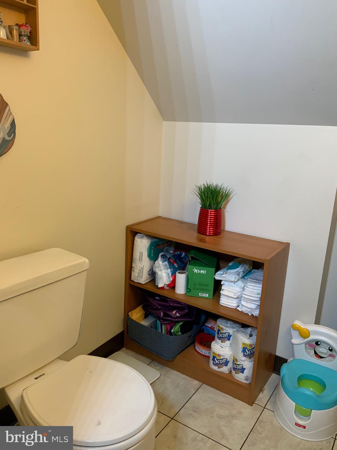 8TH WARD - Residential