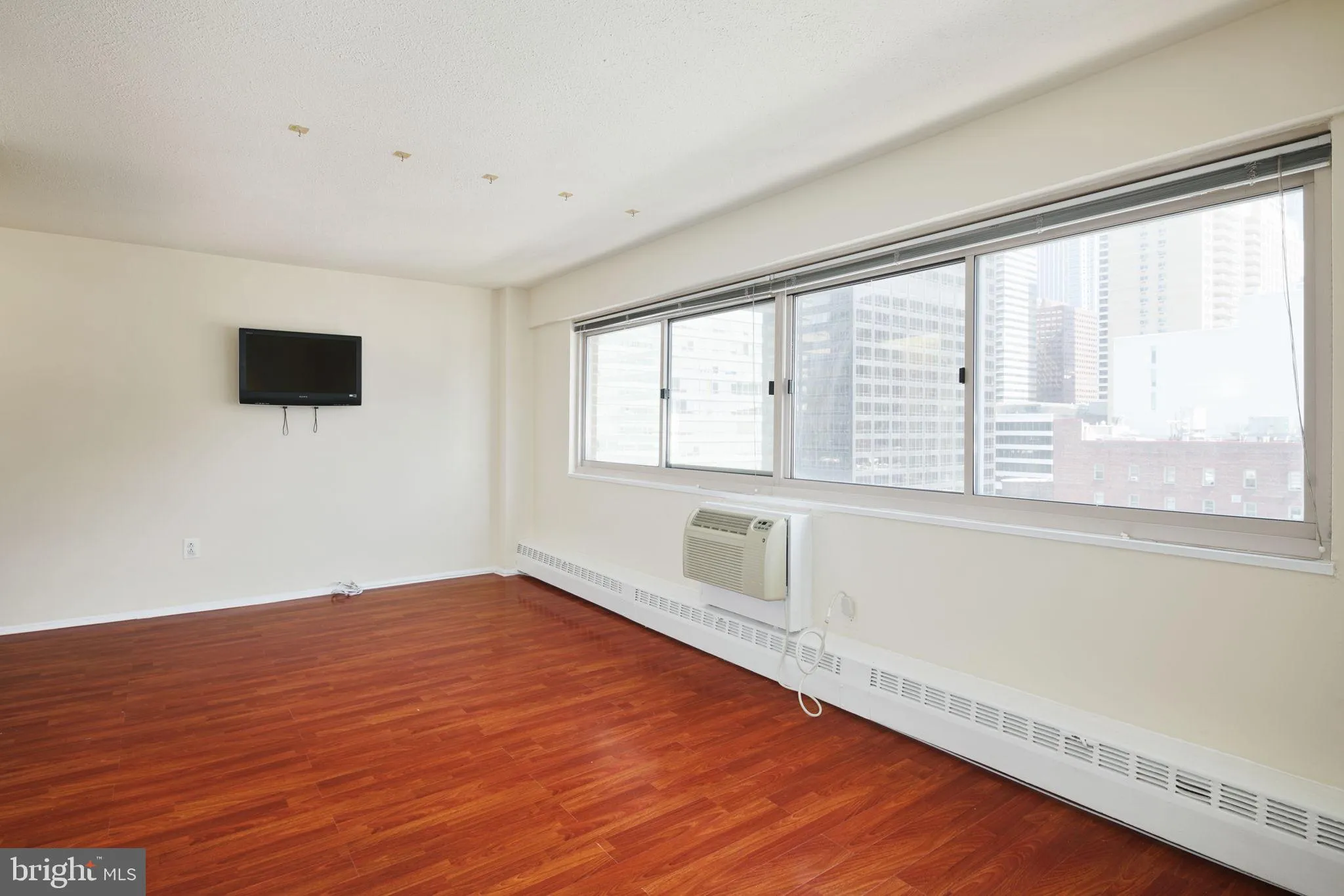 Philadelphia, Pennsylvania 19103, United States, ,1 BathroomBathrooms,Residential,Active,101738