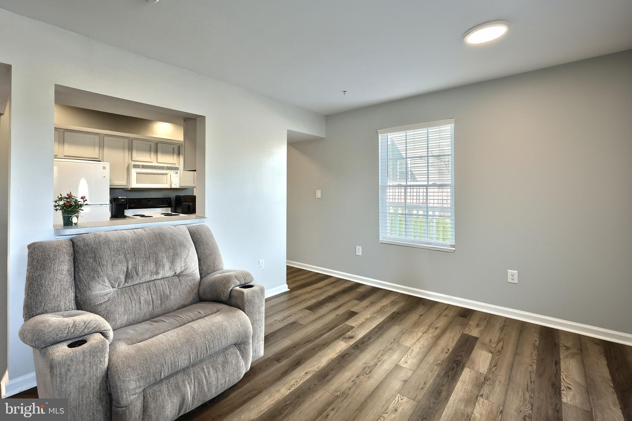 ALTAMONT GARDENS - Residential