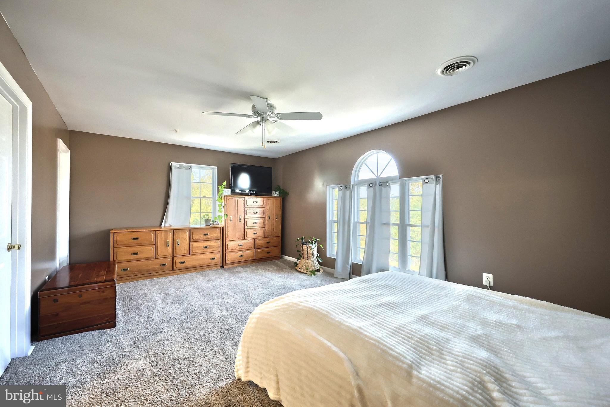 ALTAMONT GARDENS - Residential