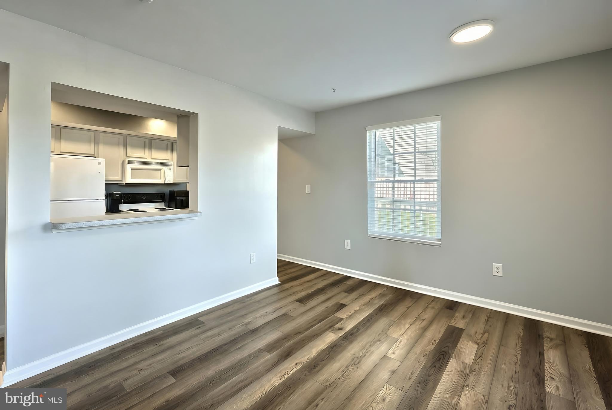 ALTAMONT GARDENS - Residential