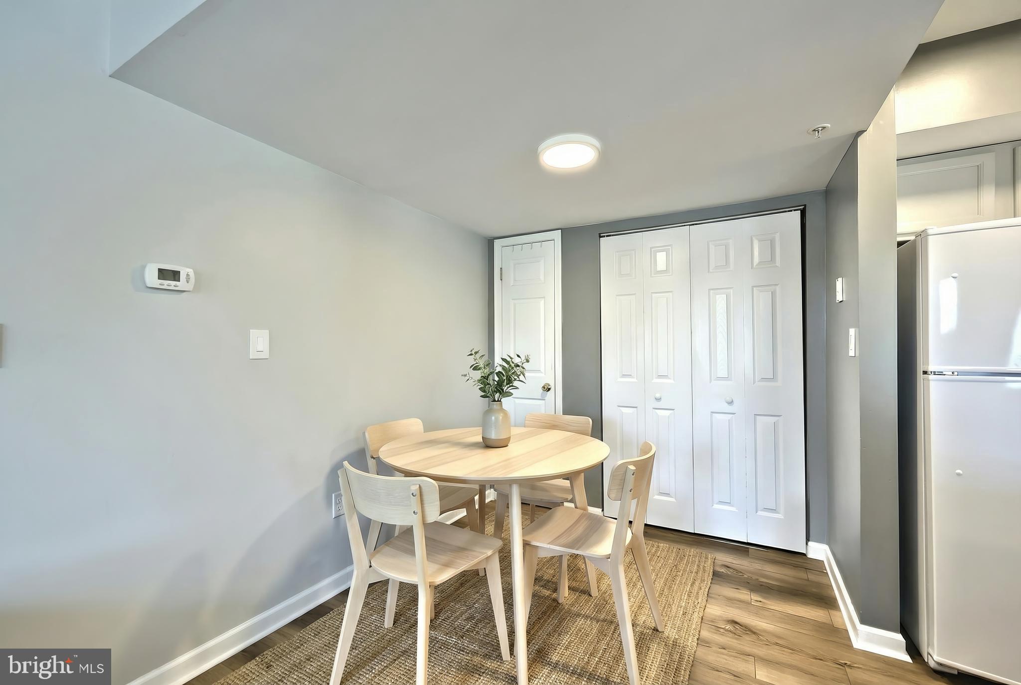 ALTAMONT GARDENS - Residential