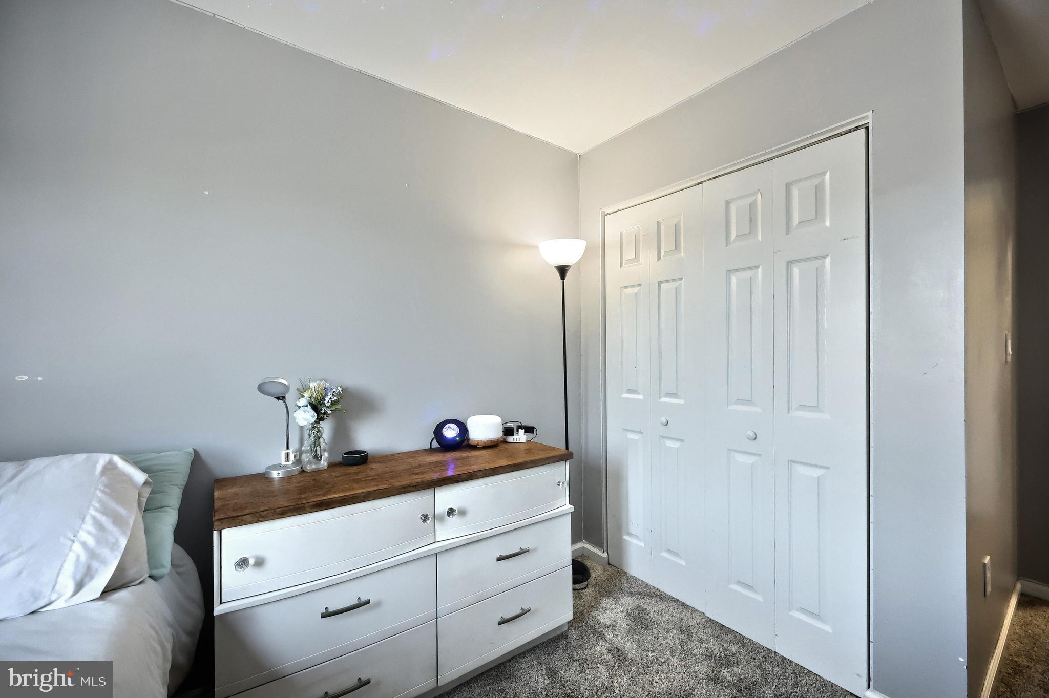 ALTAMONT GARDENS - Residential