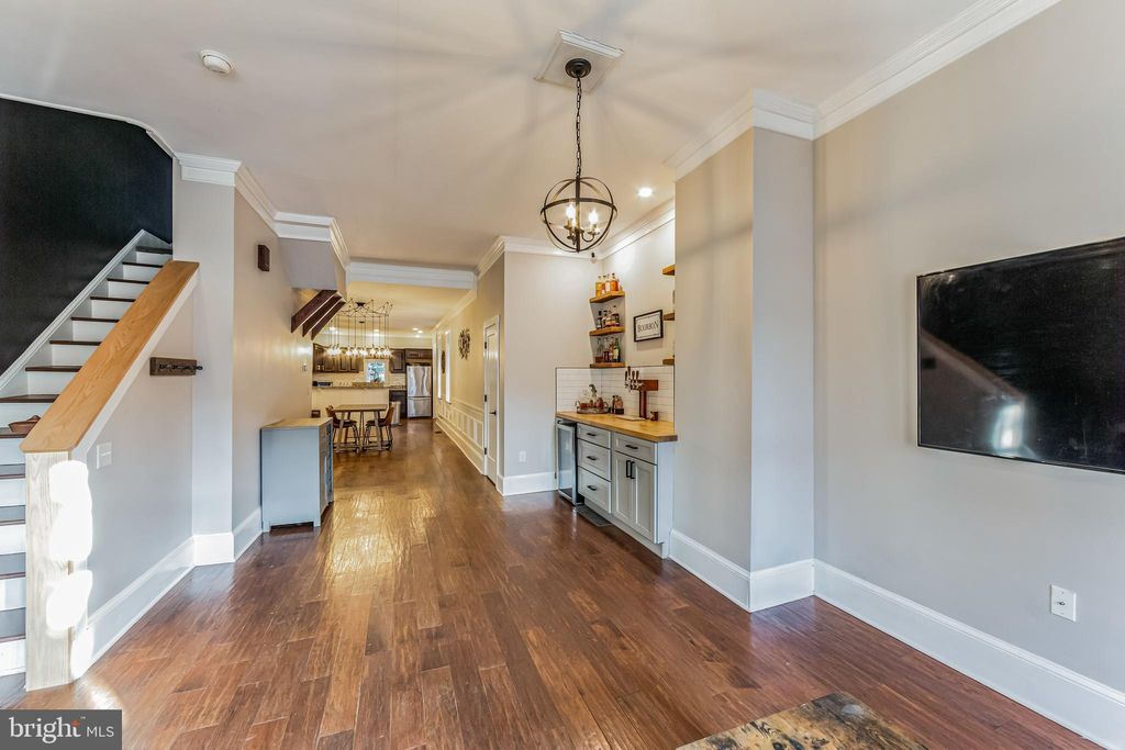 Photo of 405 W Orange Street, Lancaster, PA 17603 (MLS # PALA2044942)