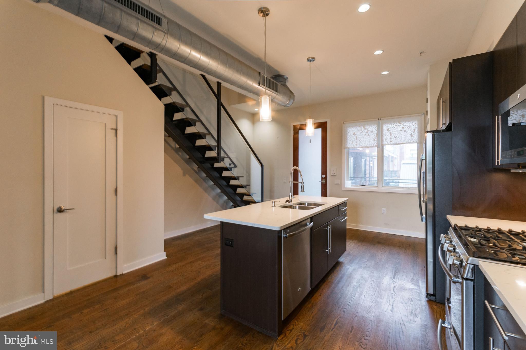 FISHTOWN - Residential Lease