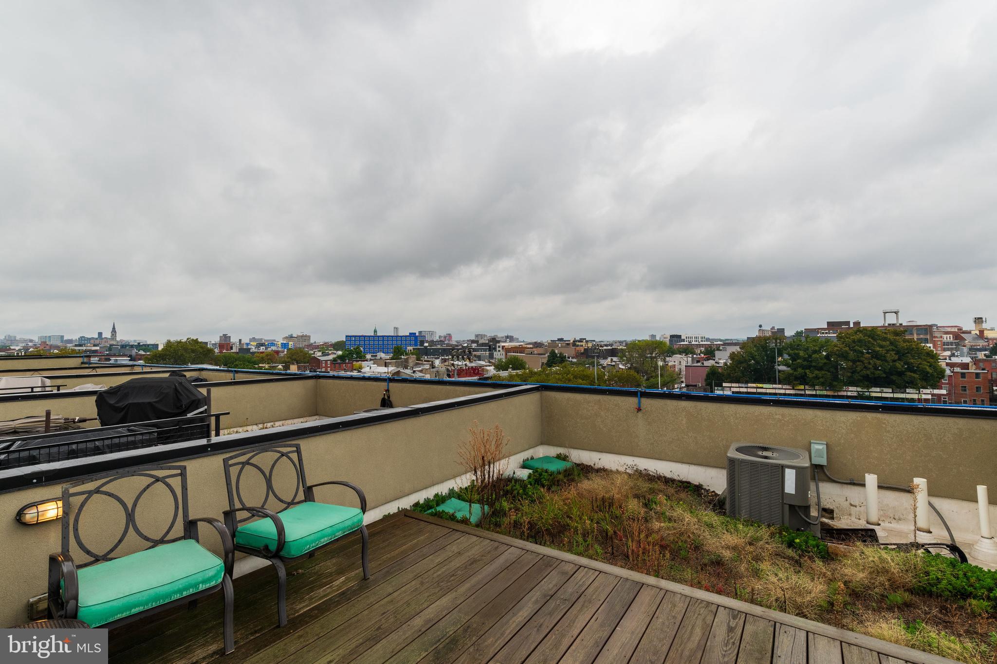 FISHTOWN - Residential Lease