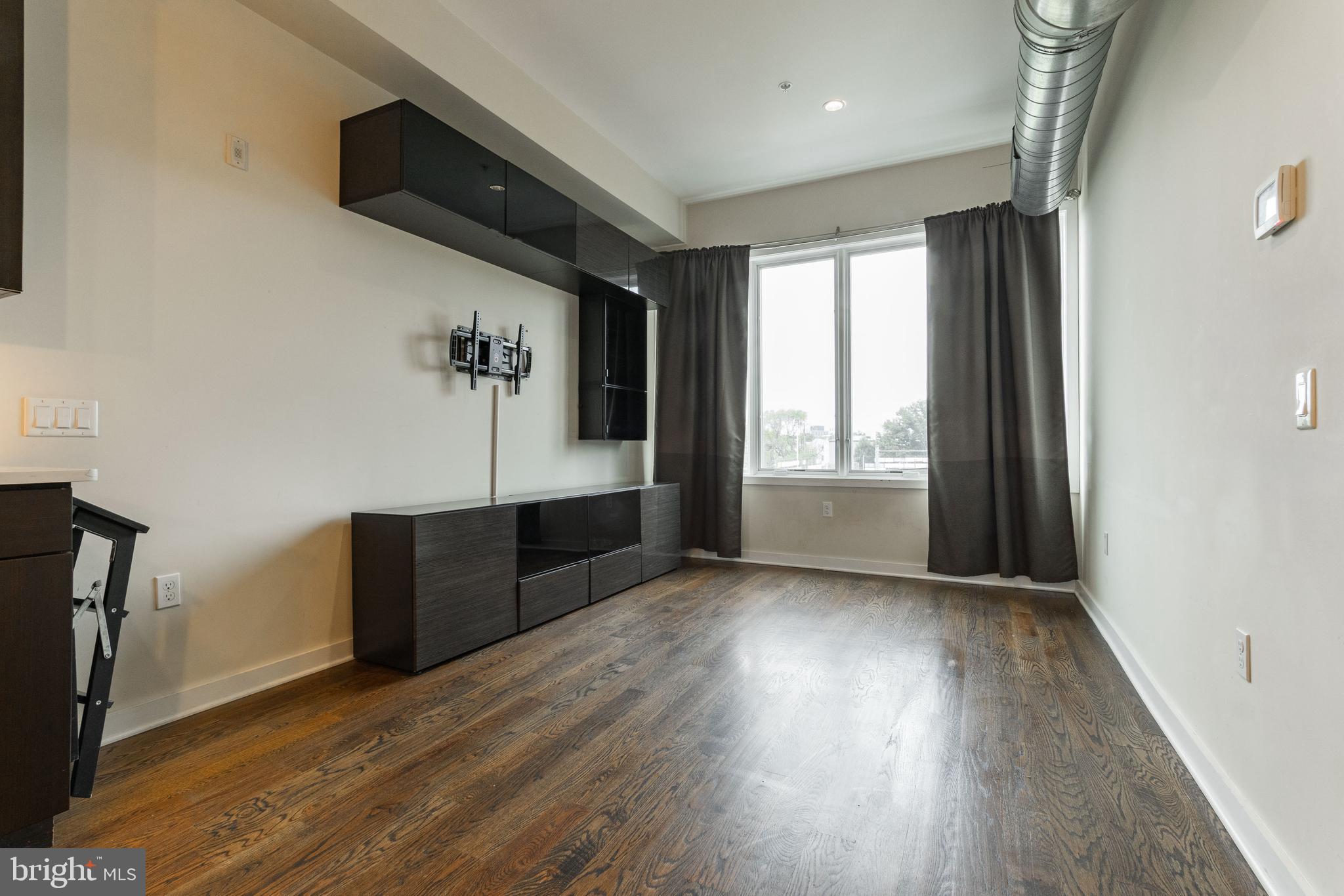 FISHTOWN - Residential Lease