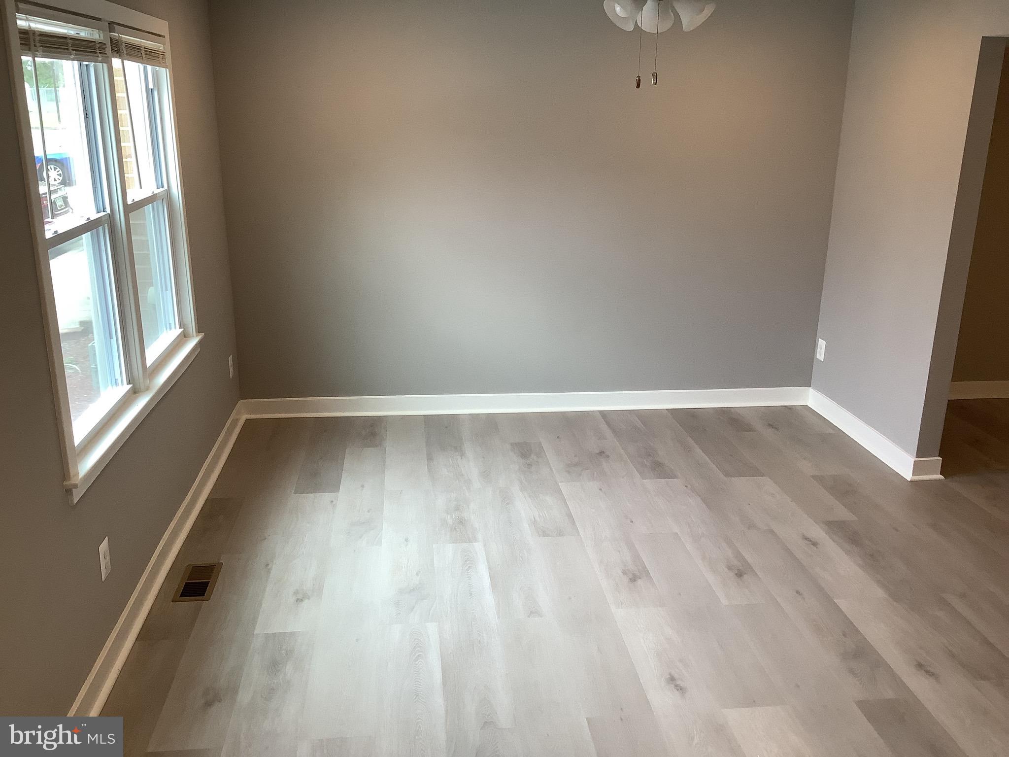 CHESTNUT WOODS - Residential