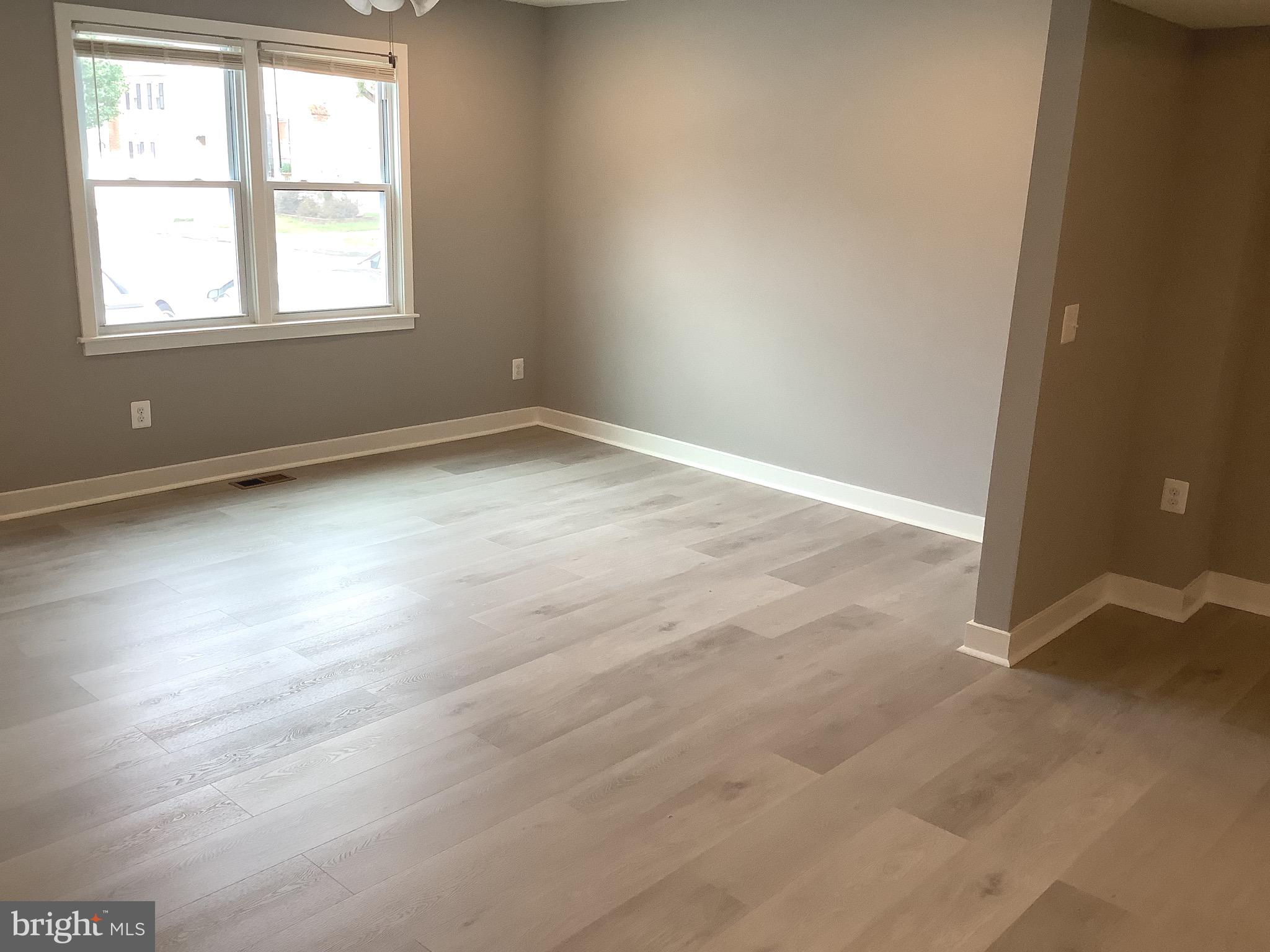 CHESTNUT WOODS - Residential