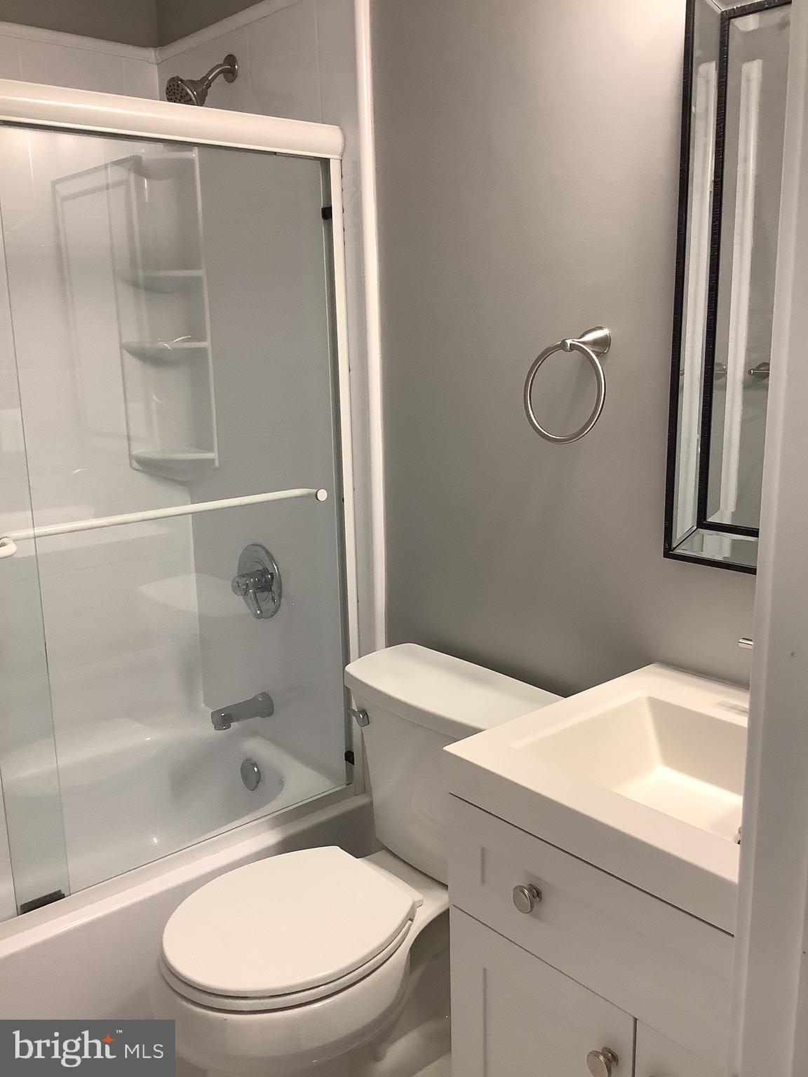 CHESTNUT WOODS - Residential