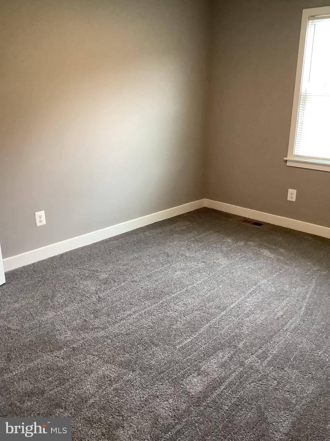 CHESTNUT WOODS - Residential