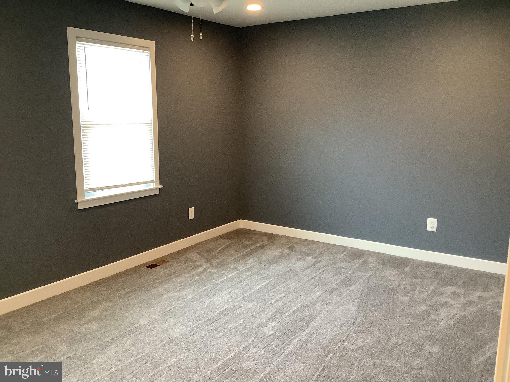 CHESTNUT WOODS - Residential