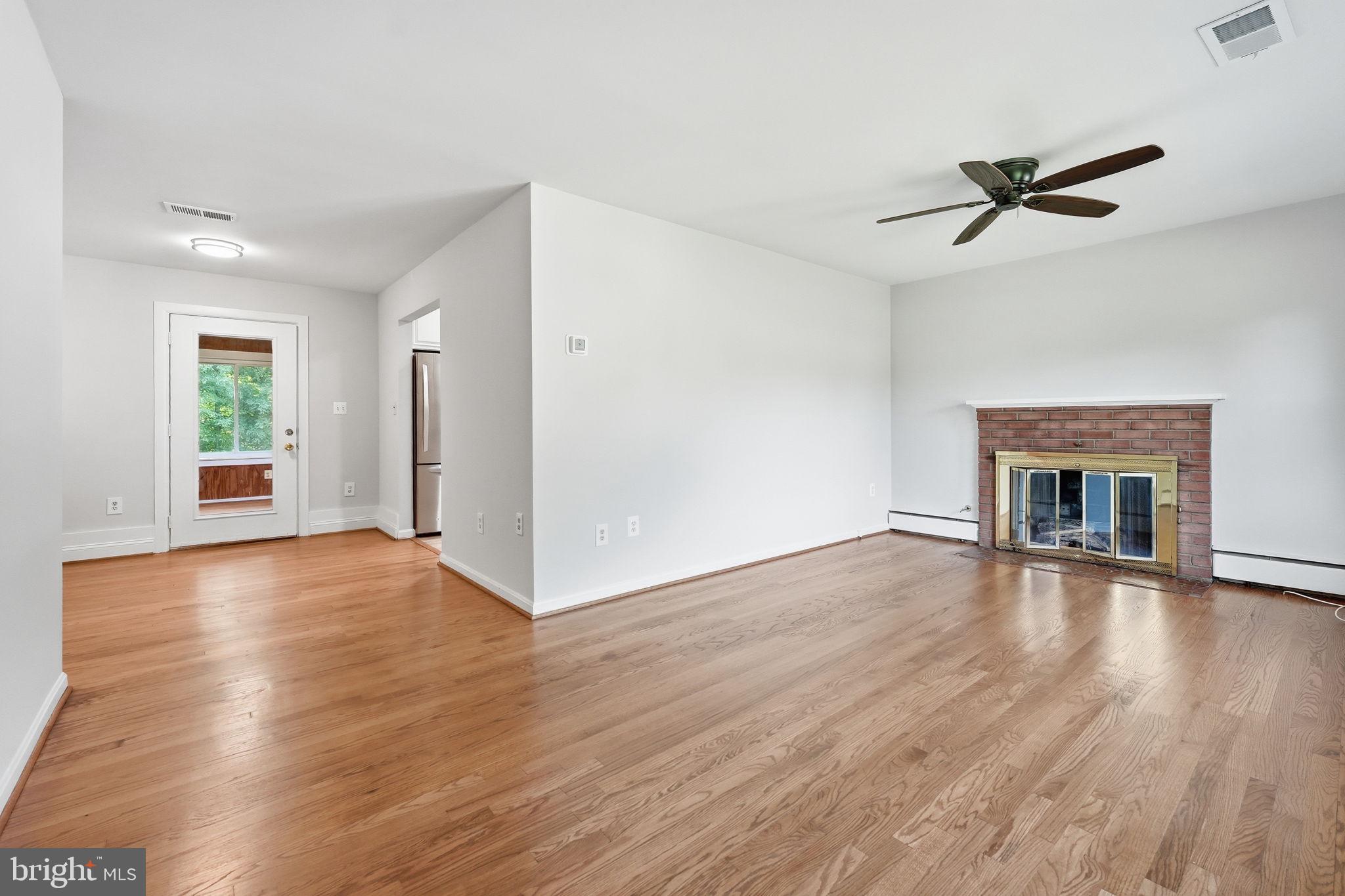 8413 RUGBY ROAD