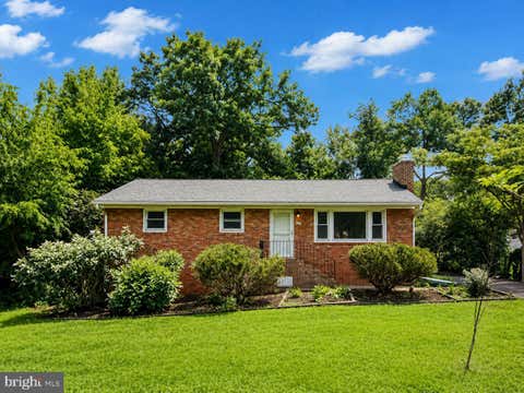 Photo of 8413 Rugby Road, MANASSAS, VA 20111 (MLS # VAPW2126280)