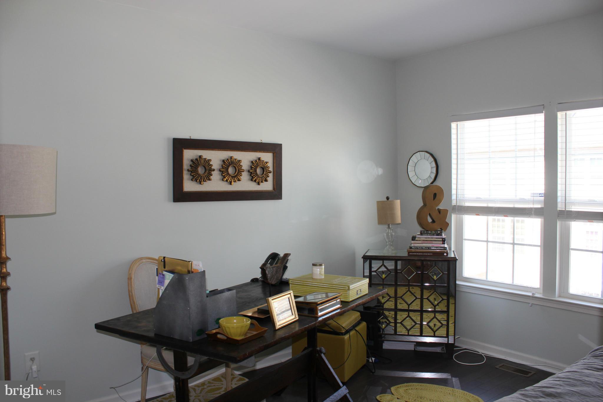 STONEY RUN - Residential Lease