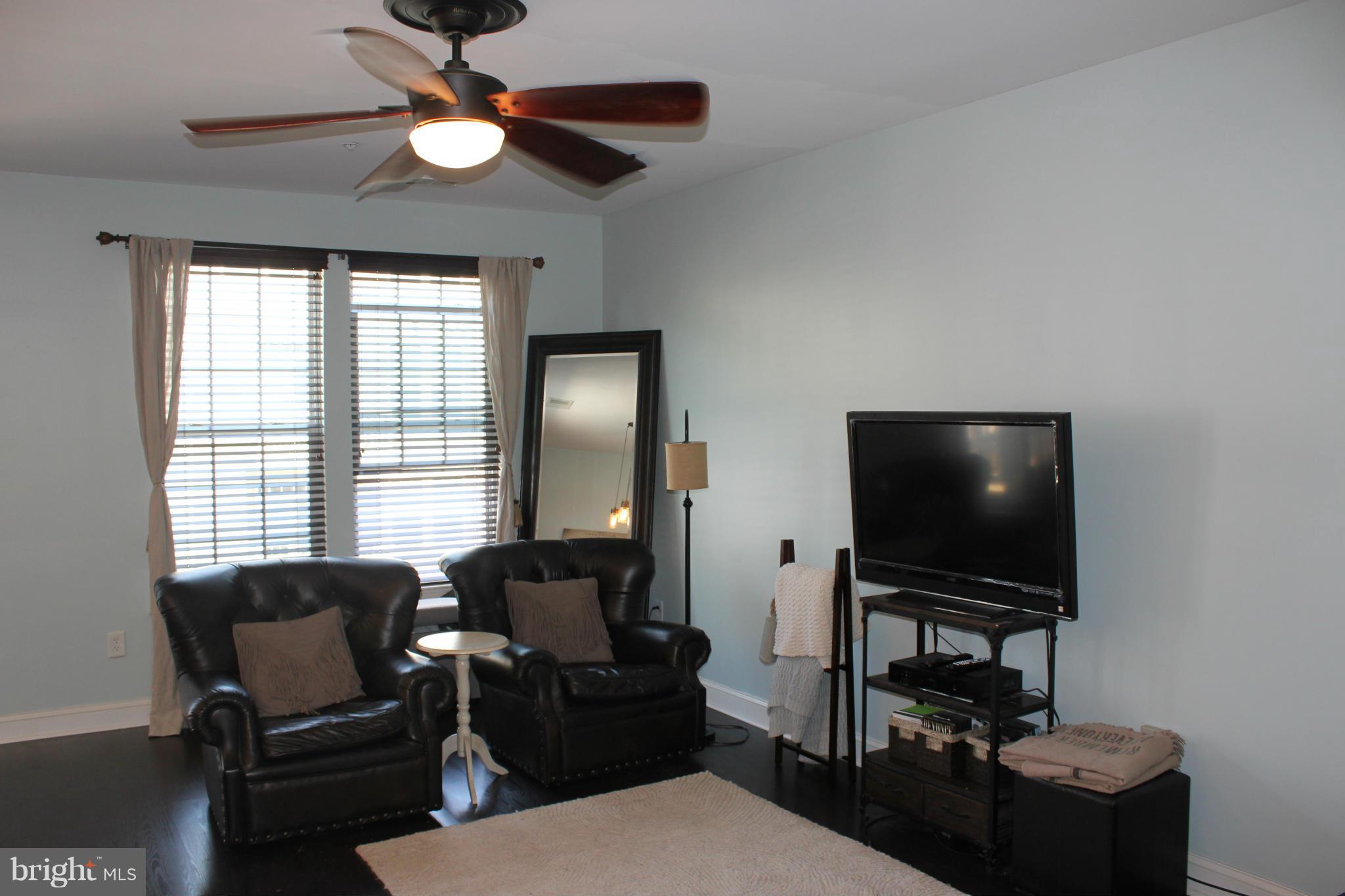 STONEY RUN - Residential Lease