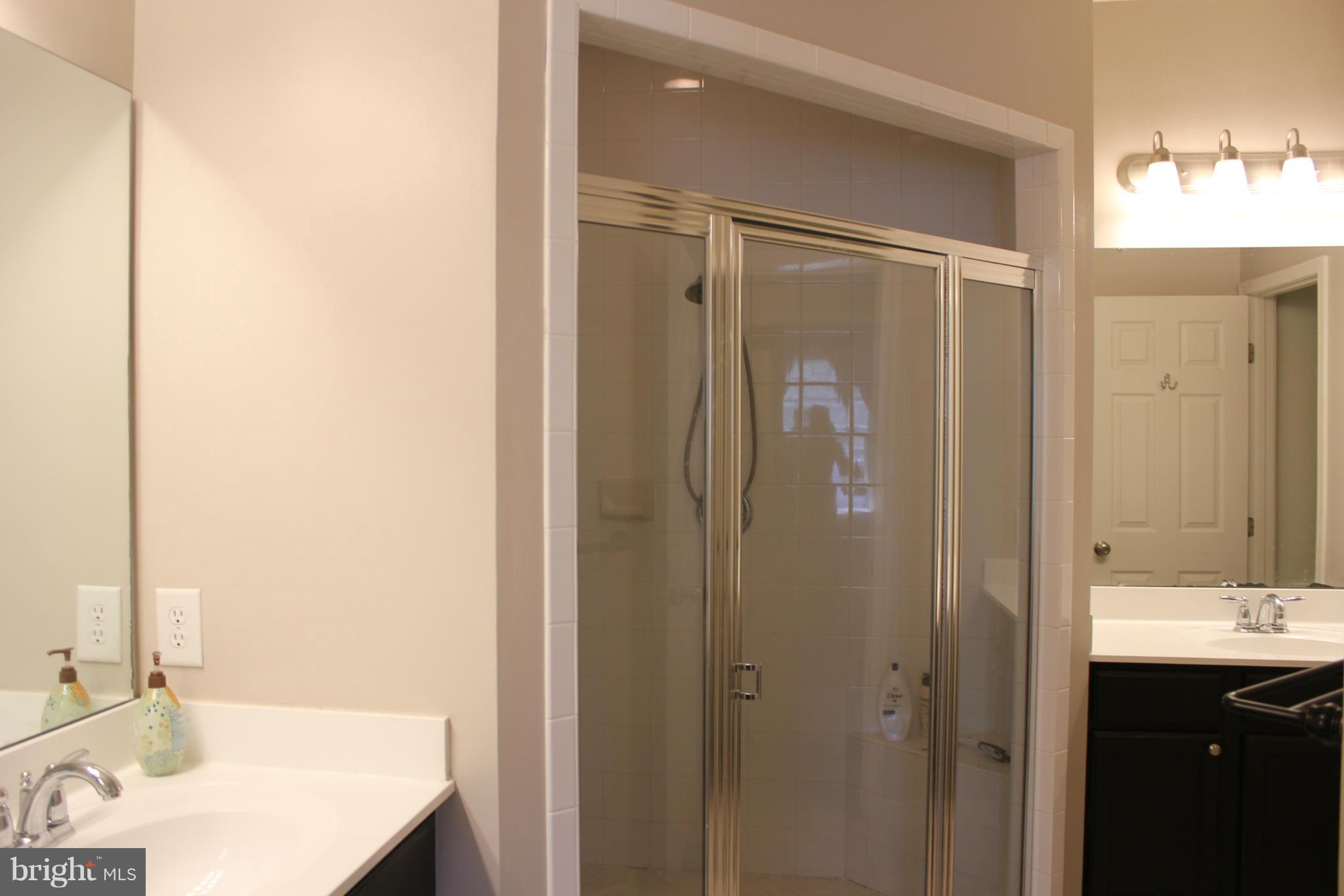 STONEY RUN - Residential Lease