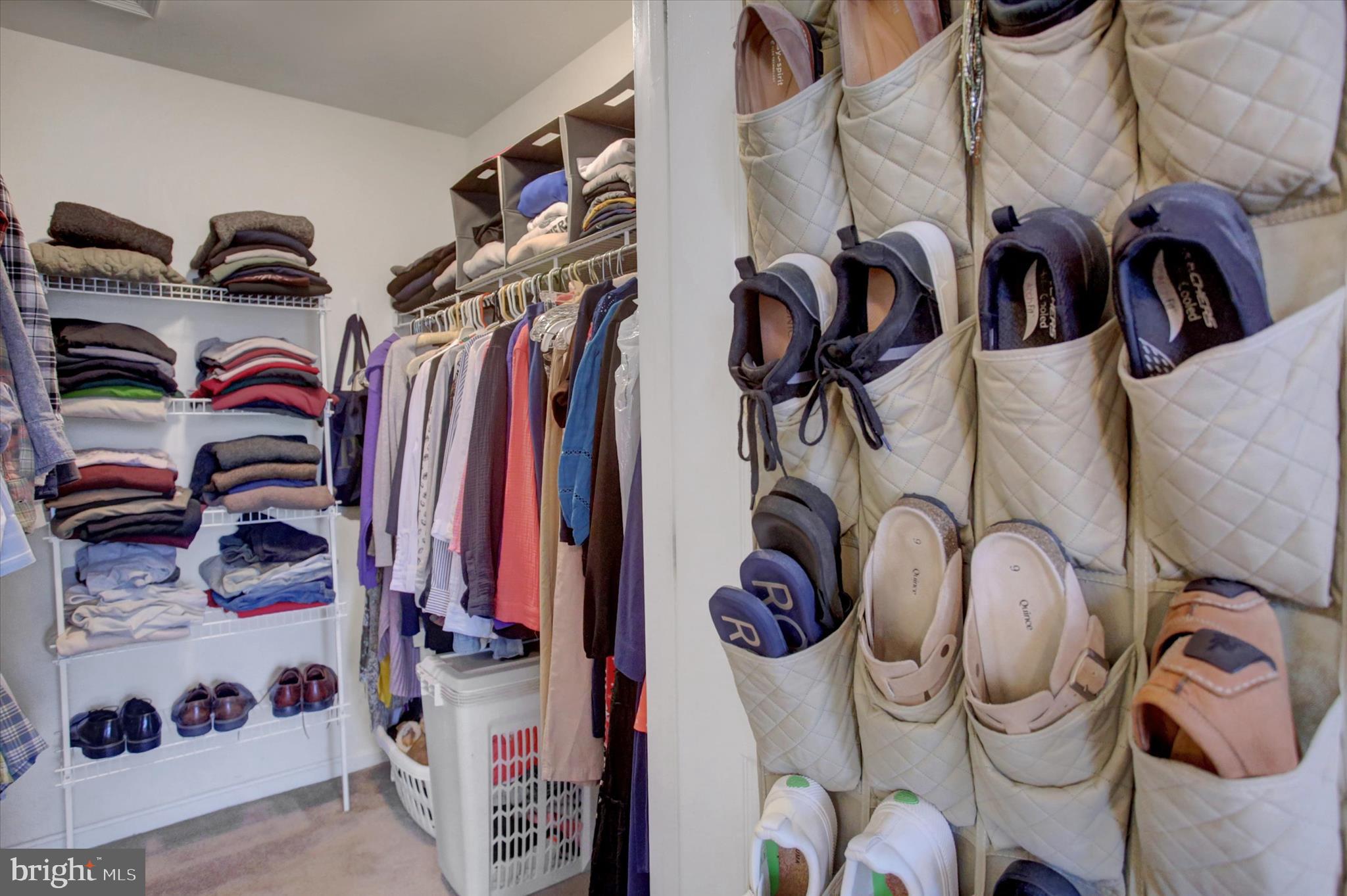 MOUNTAIN VIEW - Residential