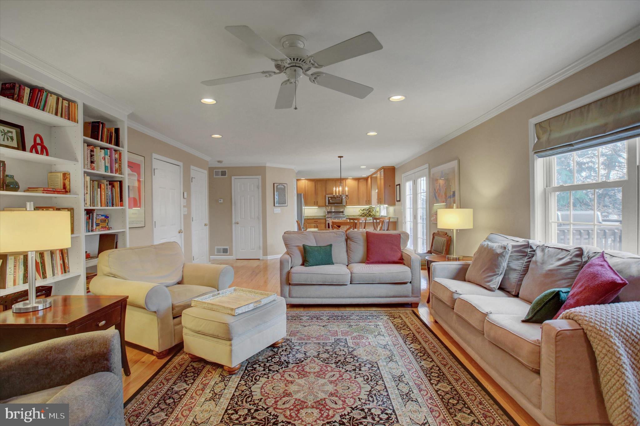 MOUNTAIN VIEW - Residential