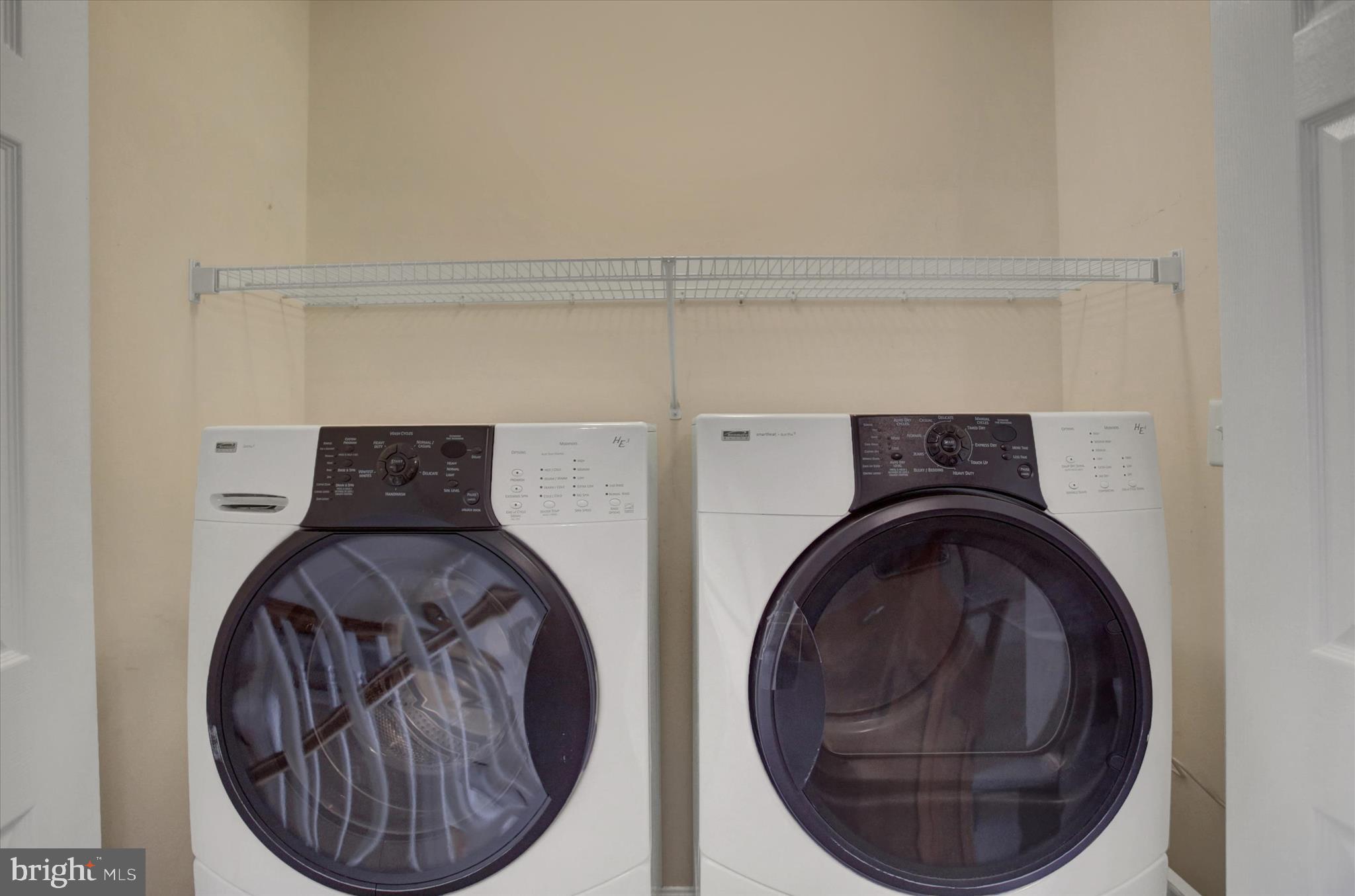 MOUNTAIN VIEW - Residential