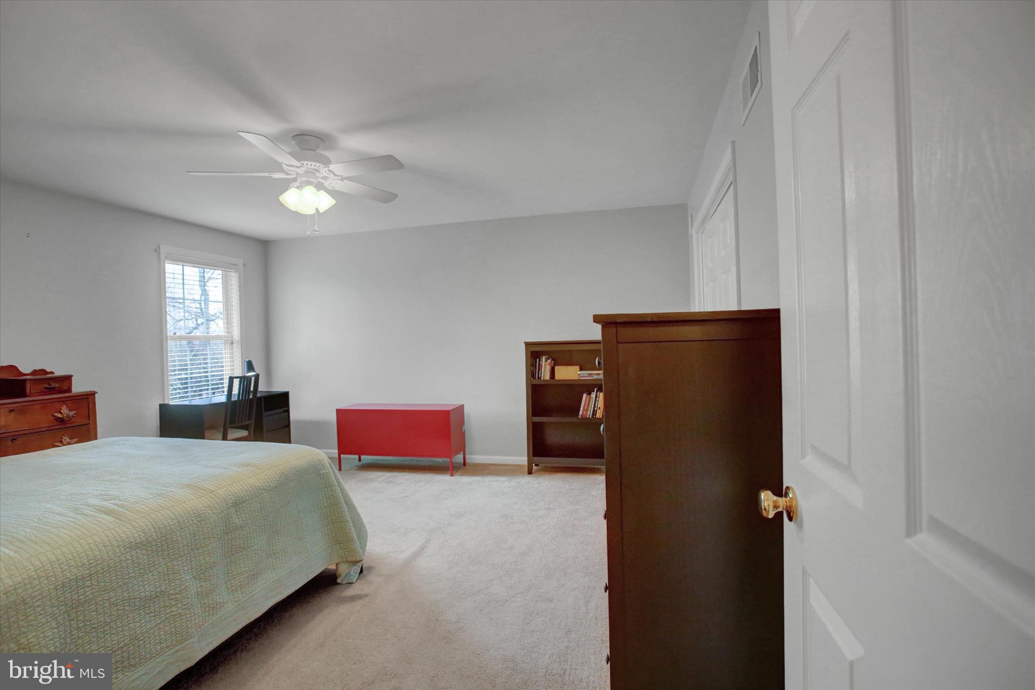 MOUNTAIN VIEW - Residential