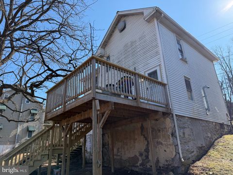 Tiny photo for 807 W Main Street, WAYNESBORO, PA 17268 (MLS # PAFL2032926)