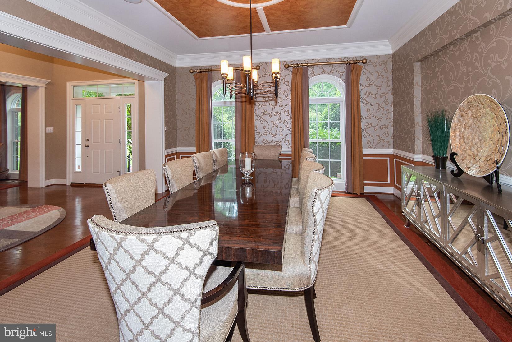 RIVERWOOD - Residential