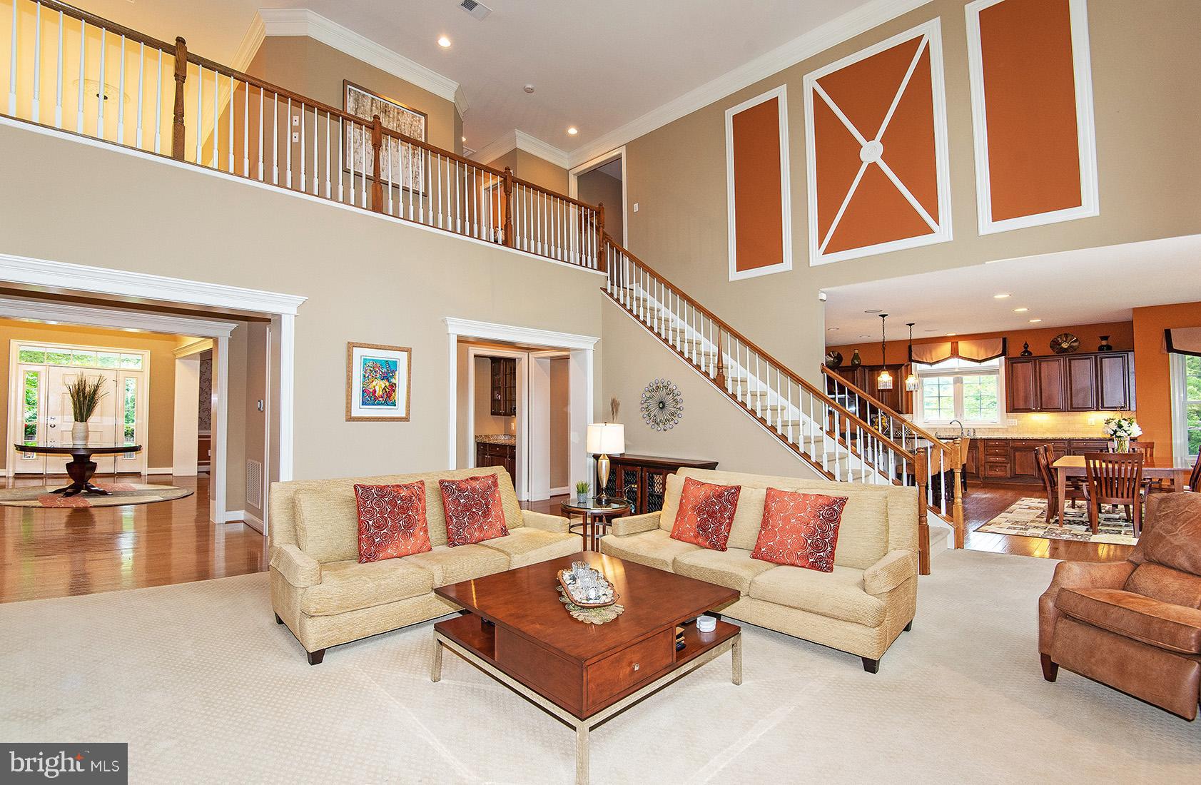 RIVERWOOD - Residential