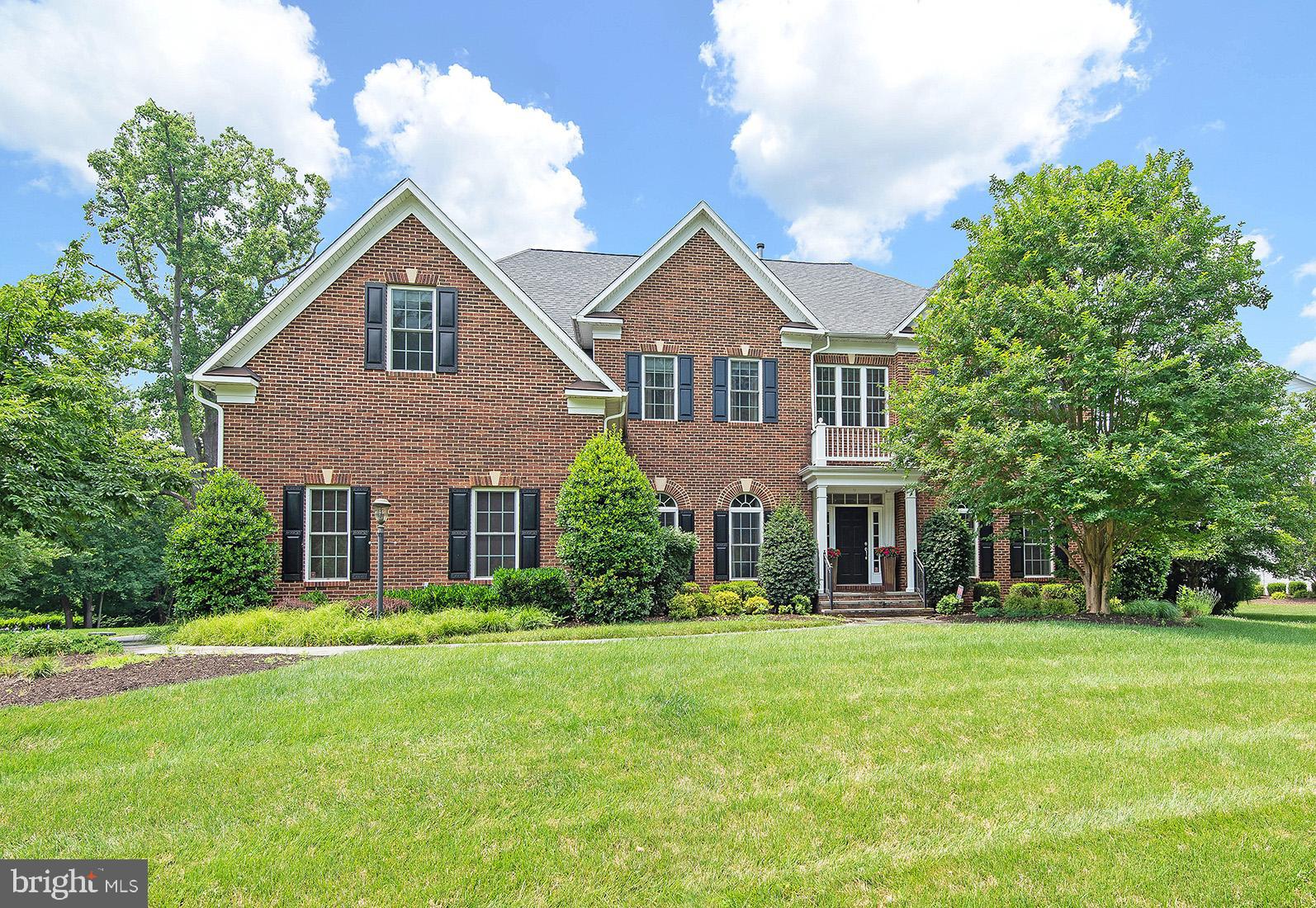 RIVERWOOD - Residential