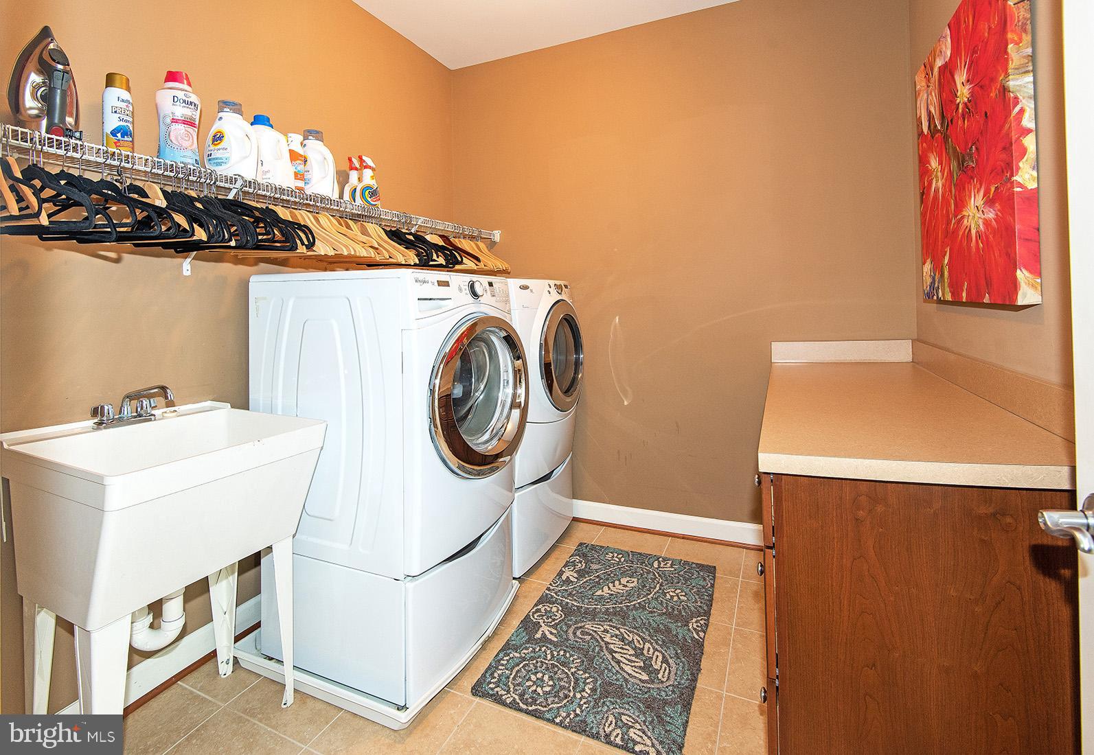 RIVERWOOD - Residential