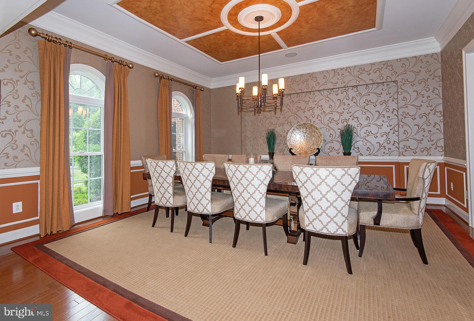 RIVERWOOD - Residential