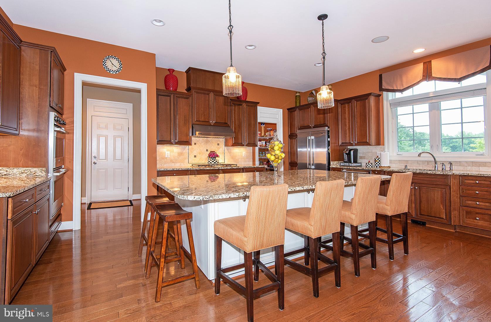 RIVERWOOD - Residential